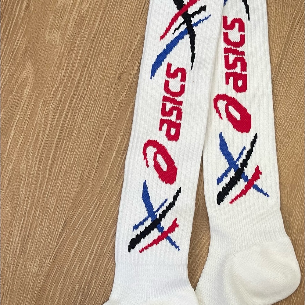 ASICS socks - Picture 2 of 2